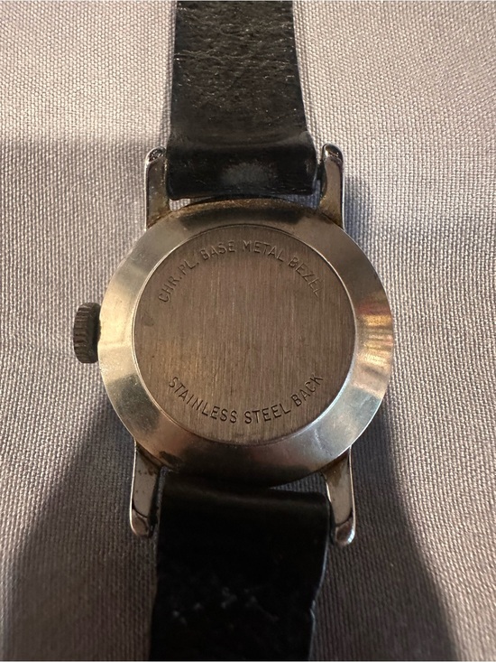 Vintage Ingersoll Mickey Mouse Watch Disney Character Dial Mechanical- Running main image 9